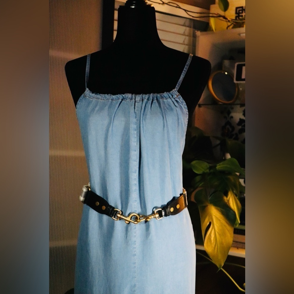 Vacation Ready 😍 Beautiful Maxi Denim Dress - Picture 8 of 16